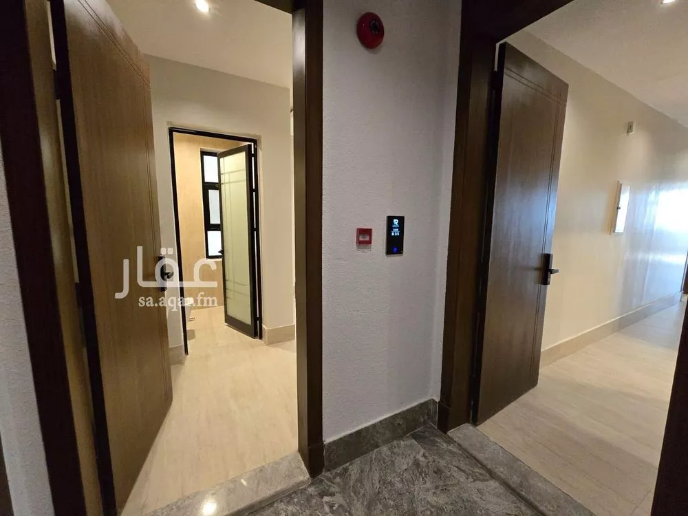 شقة 4 غرف في الشعلة، الدمام 9