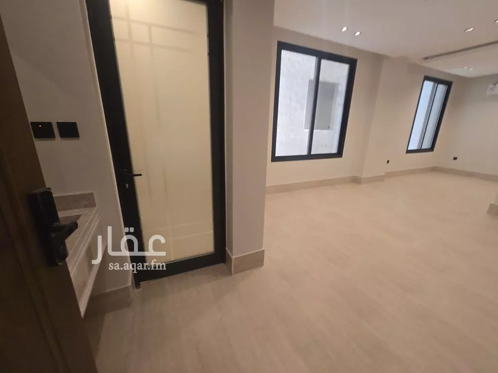 شقة 4 غرف في الشعلة، الدمام 21