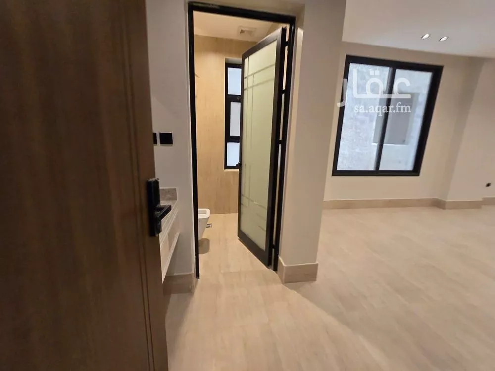 شقة 4 غرف في الشعلة 3