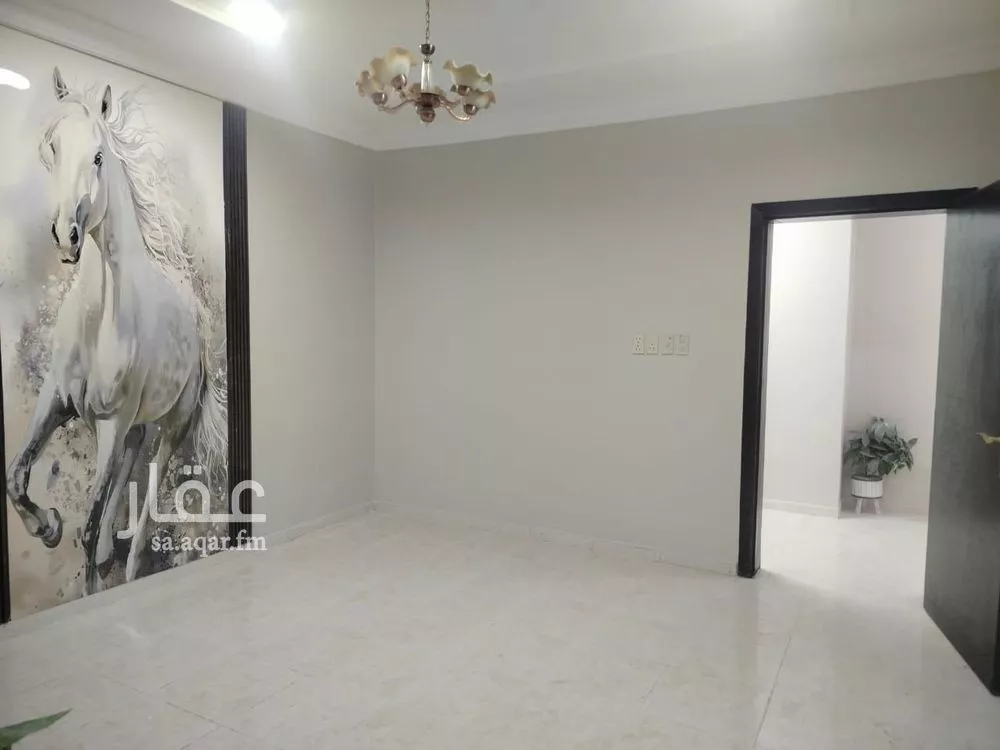 شقة 5 غرف في النور 4