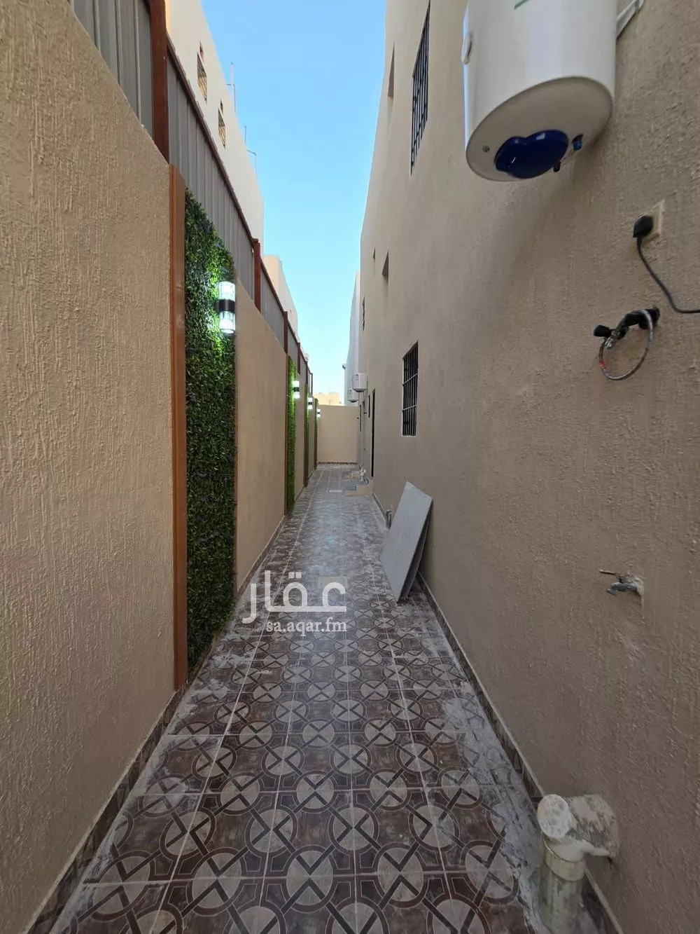 6 bedroom villa in Dahiat King Fahd 4