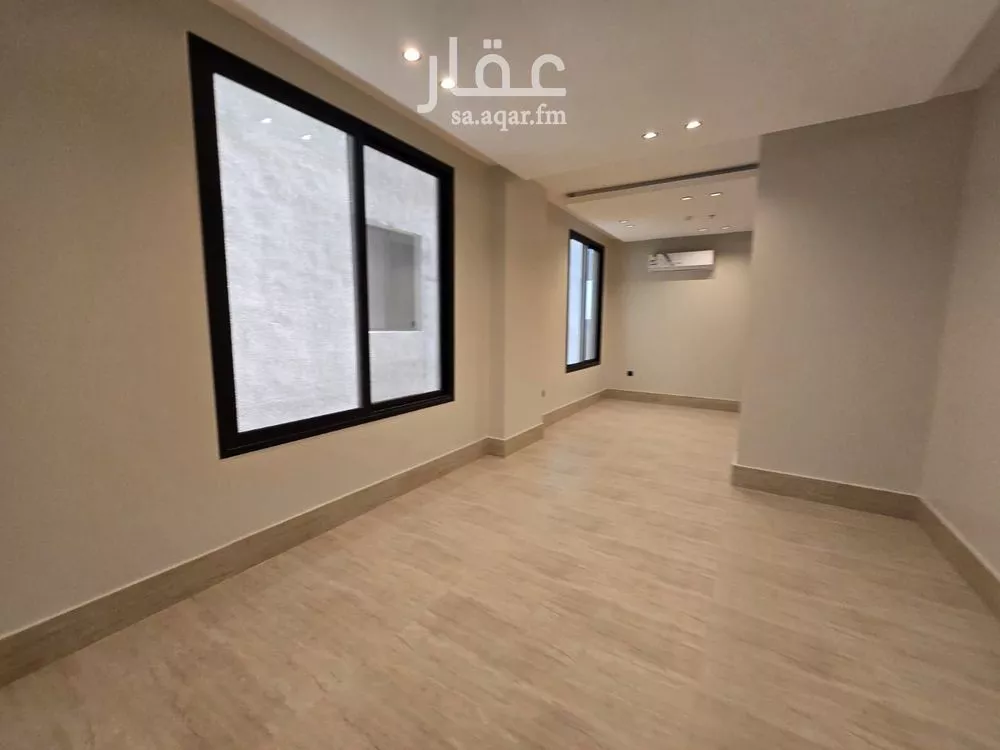 شقة 4 غرف في الشعلة، الدمام 6