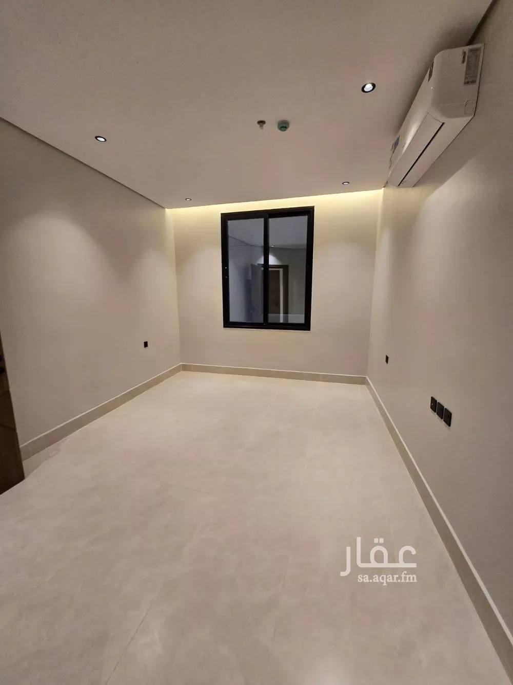 5 bedroom apartment in Ash Shulah 4