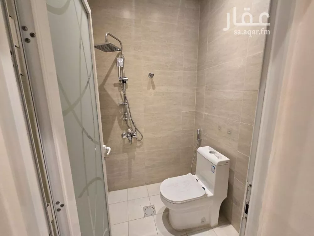 6 bedroom apartment in Al Fayha 4