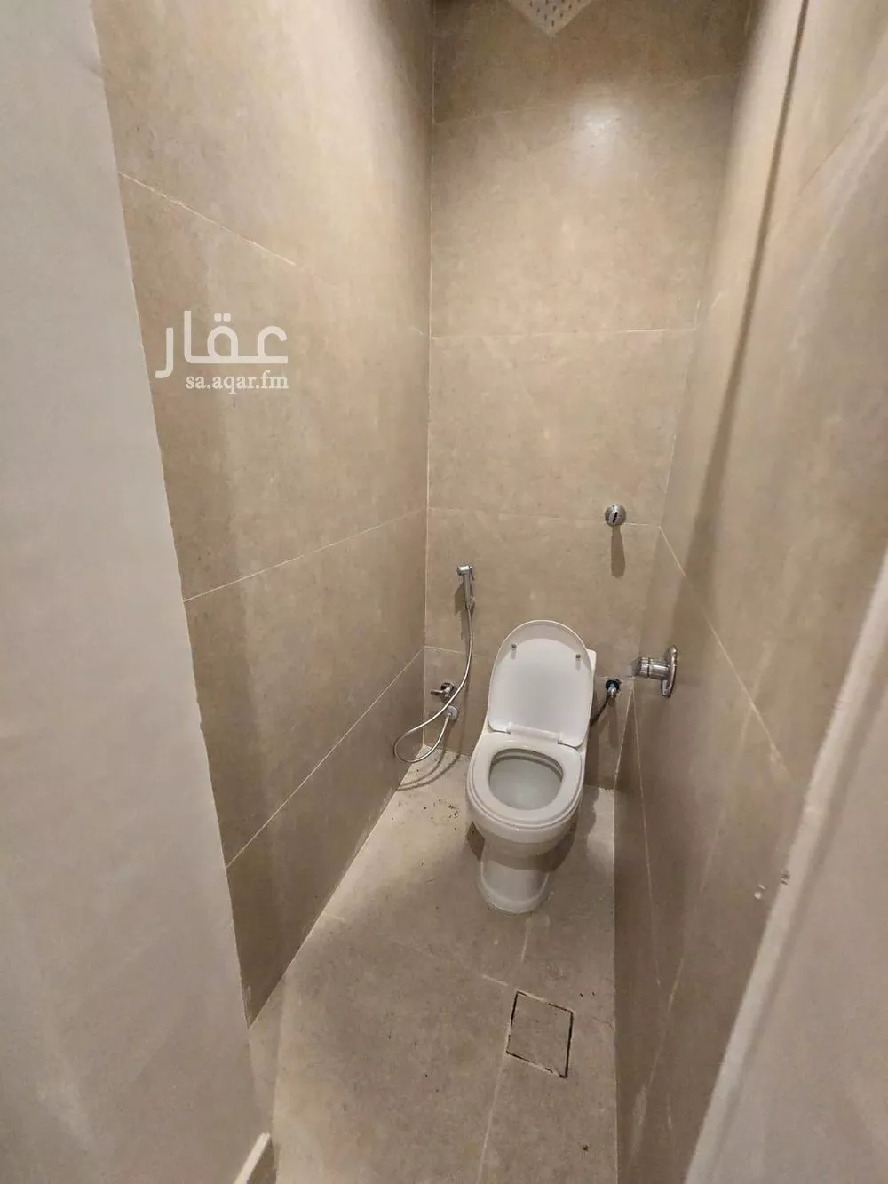 4 bedroom apartment in Al Hamra, Eastern Province 8