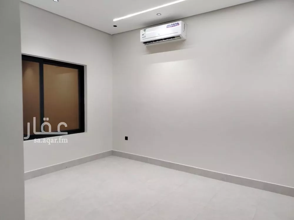 شقة 4 غرف في الحمرا 3