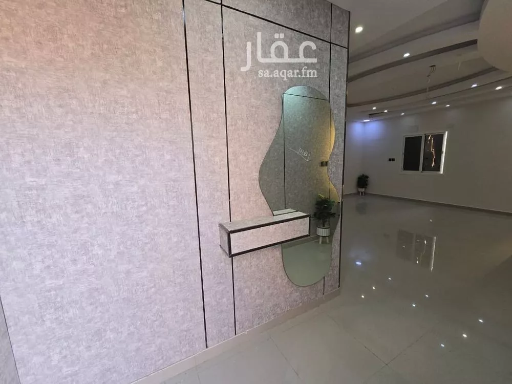 5 bedroom apartment in Dahiat King Fahd 5