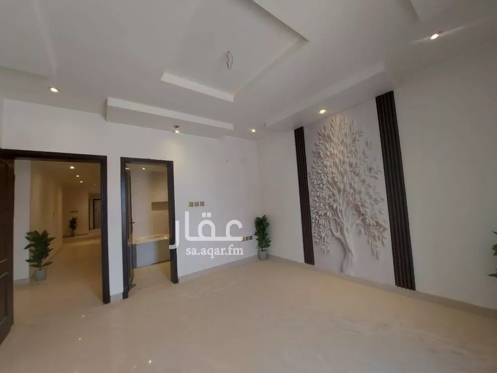 شقة 4 غرف في الحمرا 1