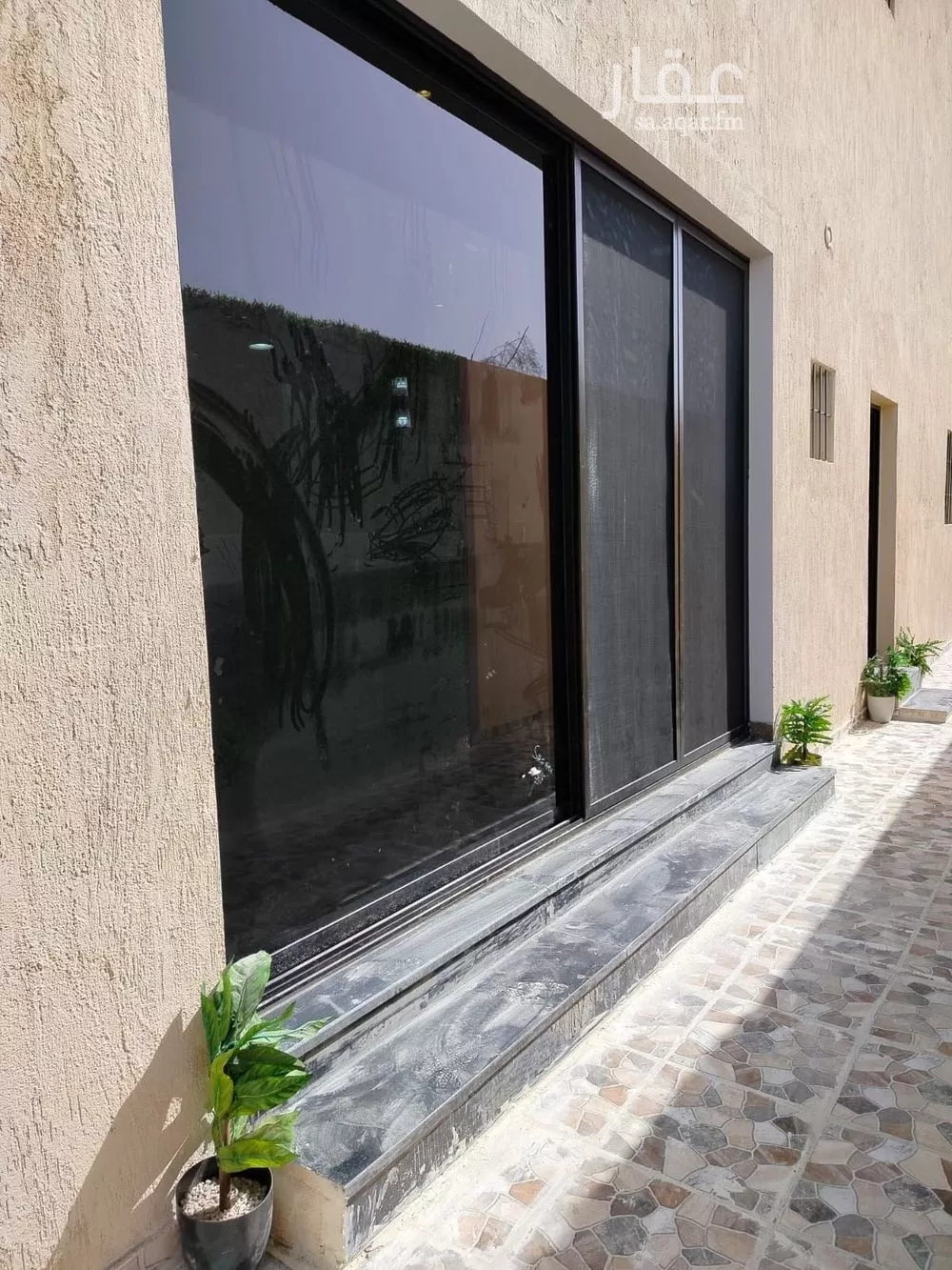 فيلا 8 غرف في ضاحية الملك فهد 4