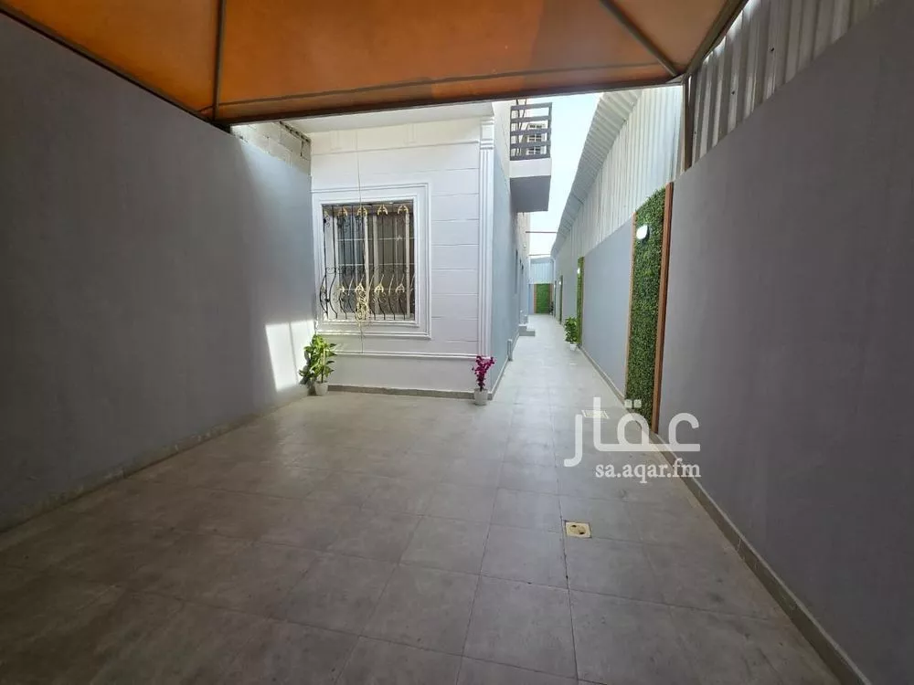 6 bedroom apartment in Al Fayha 4