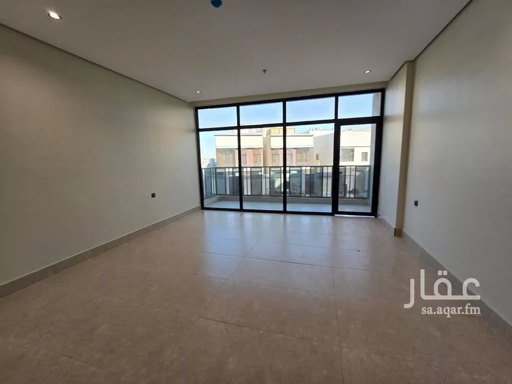 4 bedroom apartment in Taibah, Eastern Province 21