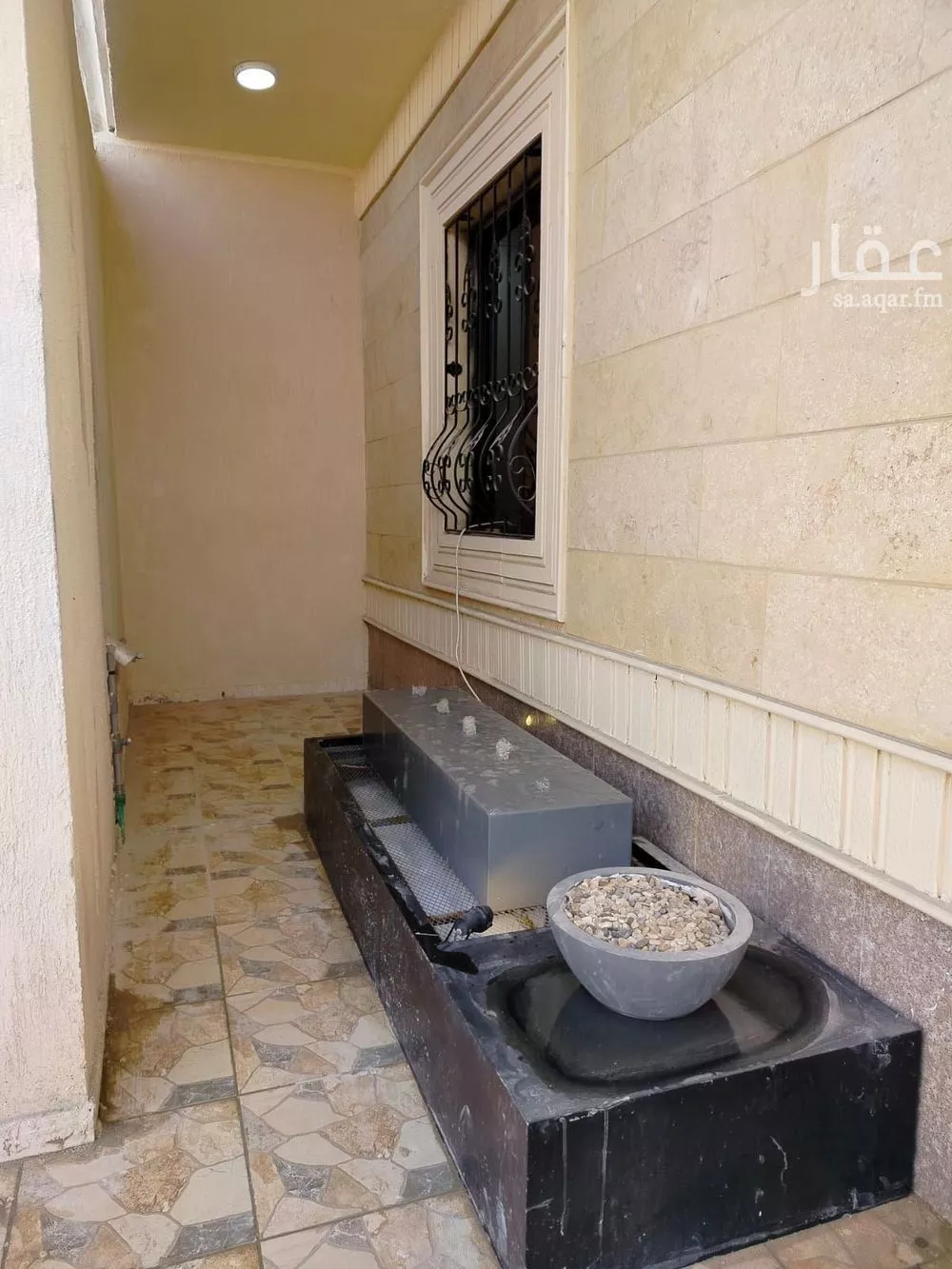 فيلا 8 غرف في ضاحية الملك فهد 5