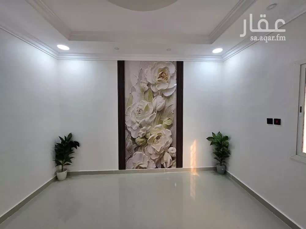 شقة 5 غرف في ضاحية الملك فهد 3