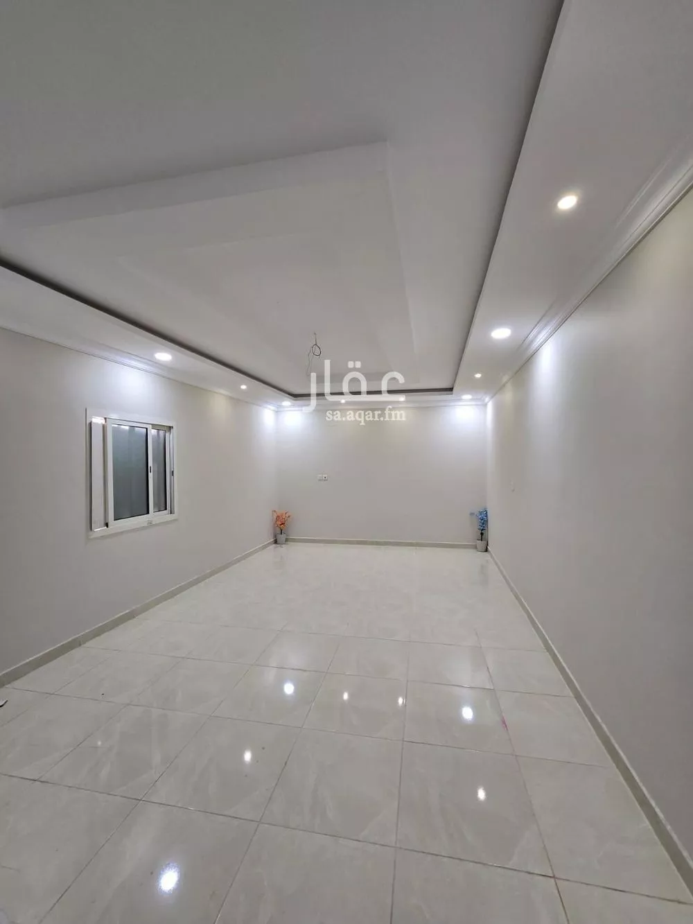 شقة 5 غرف في ضاحية الملك فهد 3