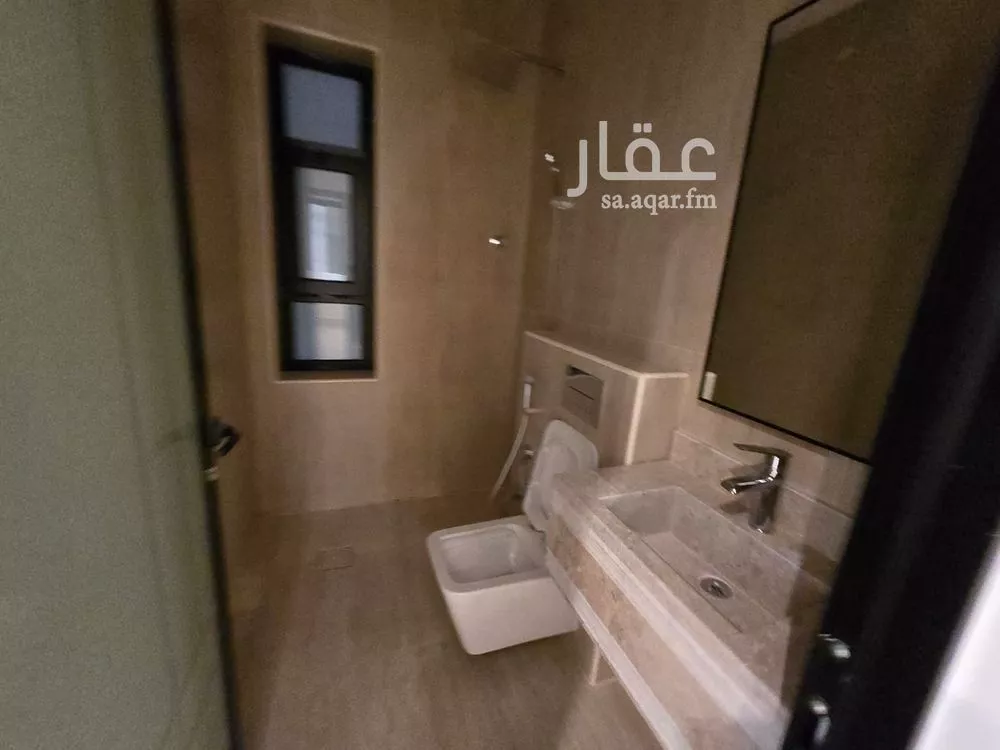 شقة 4 غرف في الشعلة، الدمام 12