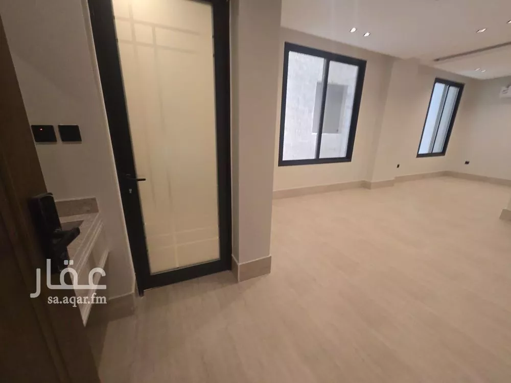 شقة 4 غرف في الشعلة، الدمام 11