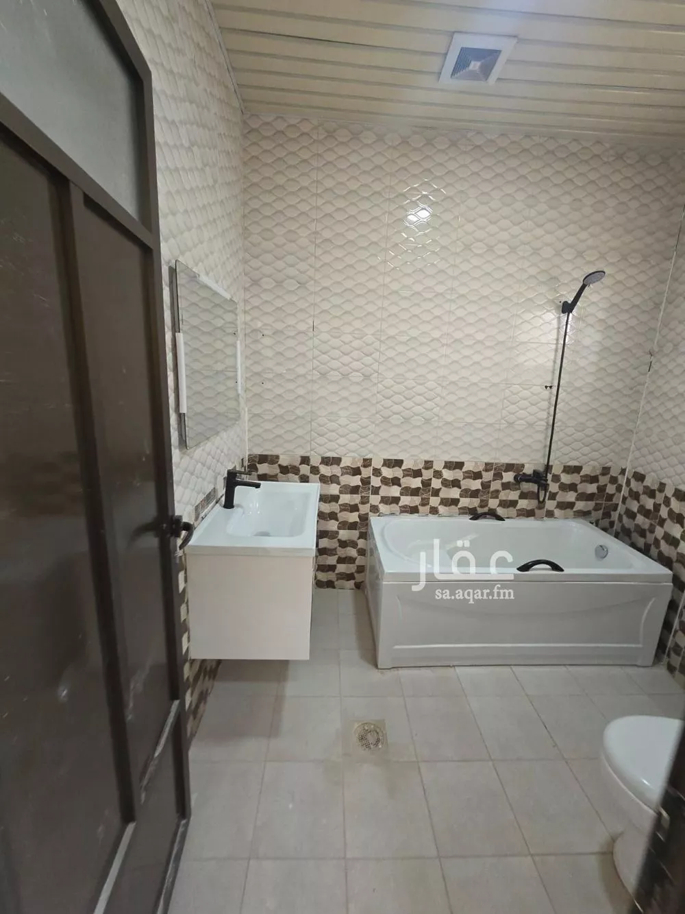 9 bedroom villa in Dahiat King Fahd, Eastern Province 22