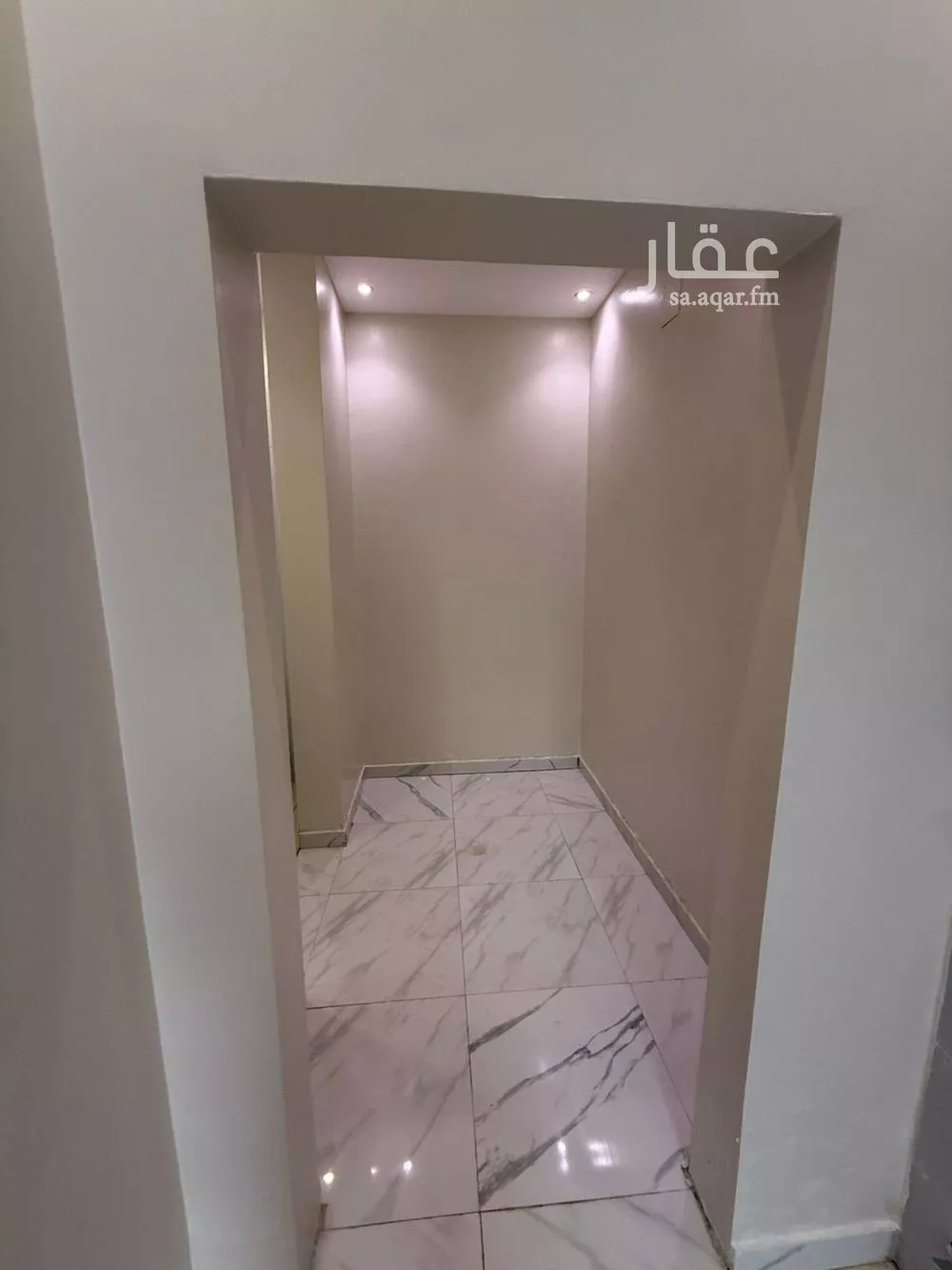 دور 4 غرف في العارض 2