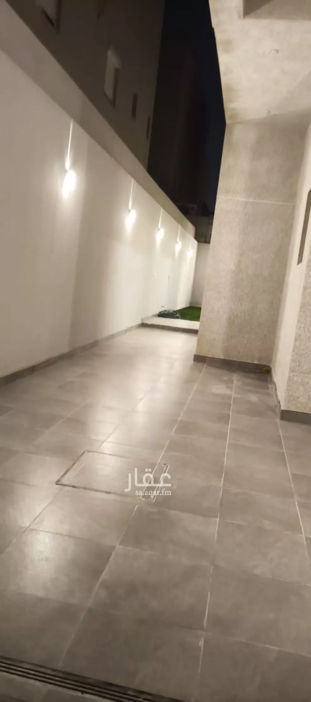 فيلا 5 غرف في العارض 2