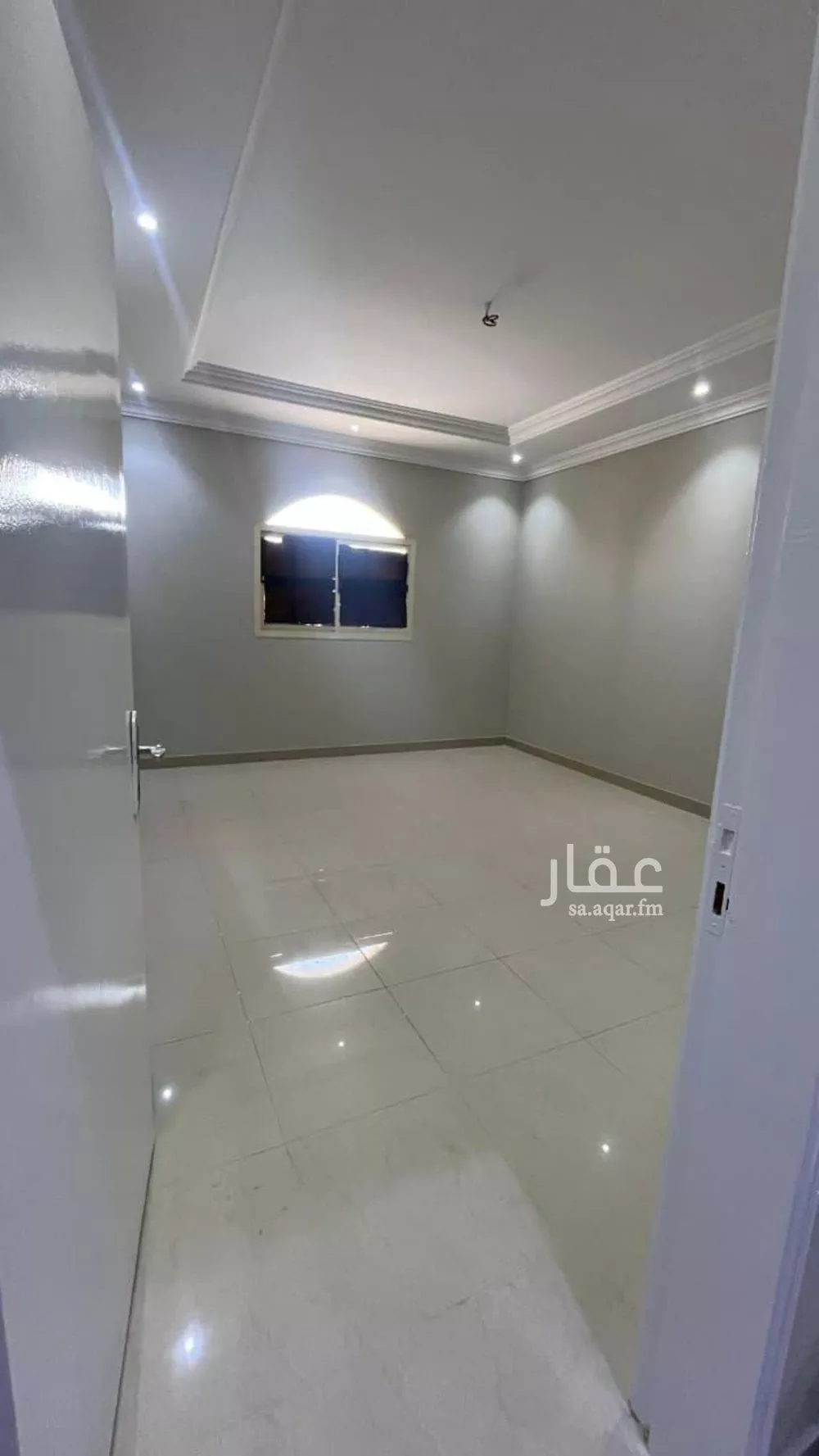 دور 3 غرف في العارض 3