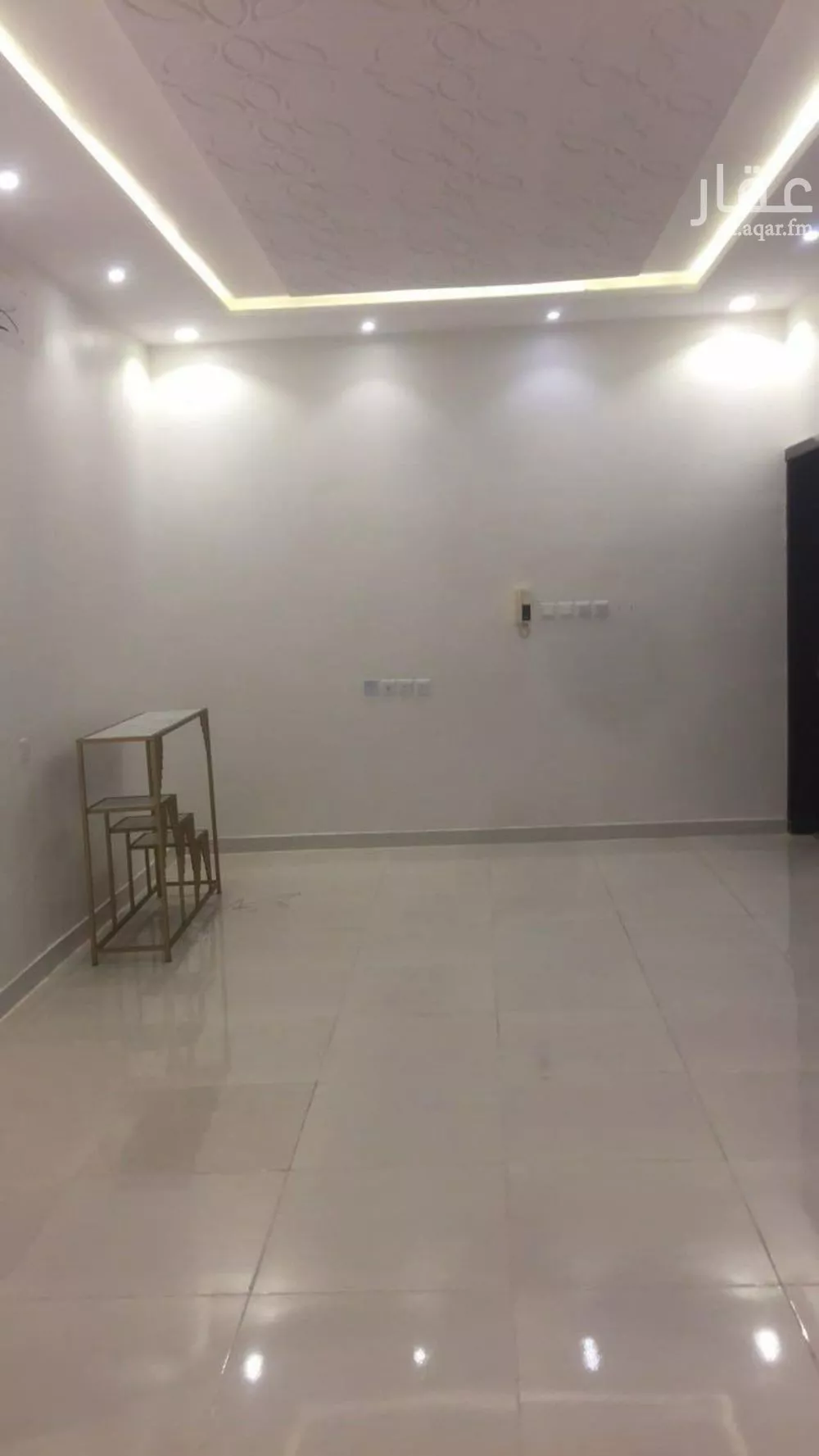 فيلا 6 غرف في ديراب 3