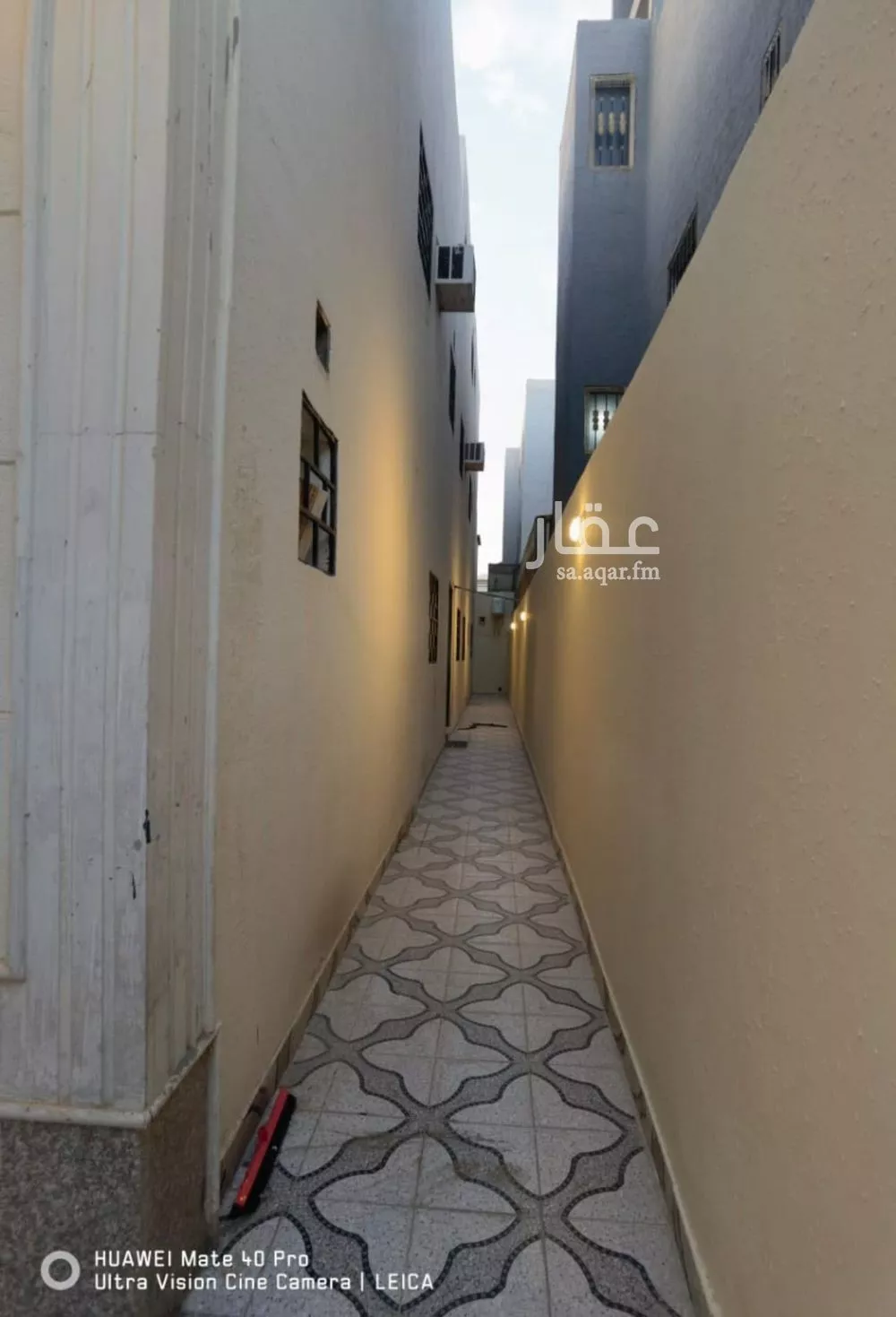 شقة 6 غرف في الرمال 3