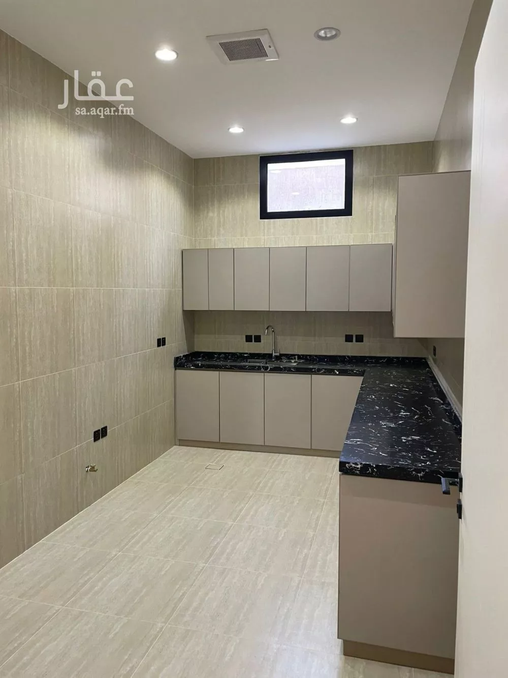 3 bedroom apartment in Al Aridh 3