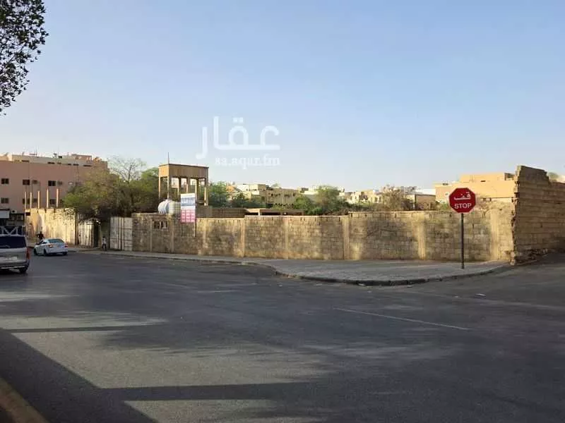 أرض 6865 م² في غبيرة 2