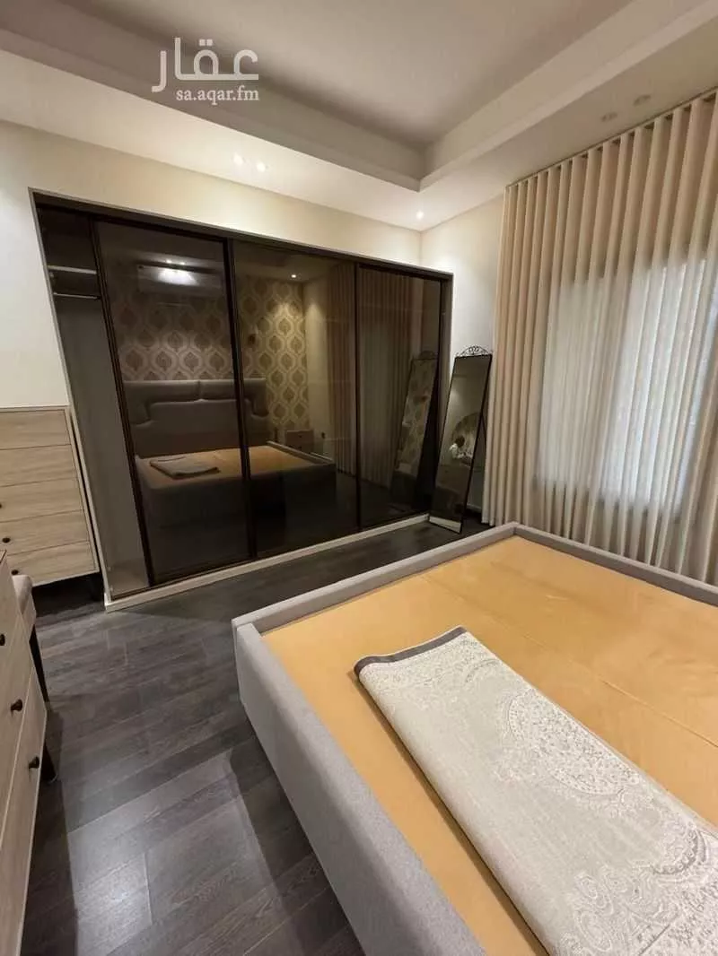 شقة 4 غرف في الملقا 5