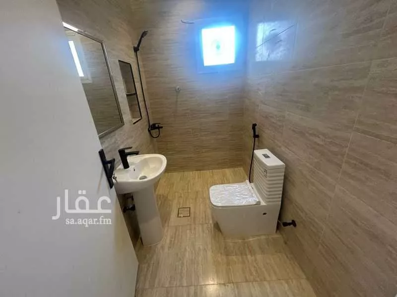 3 bedroom apartment in Al Qadisiyah 4