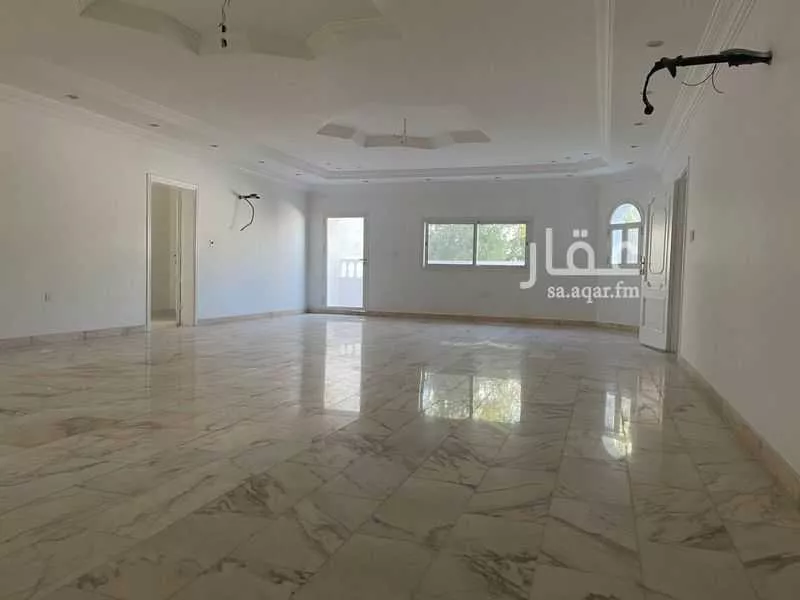 فيلا 10 غرف في النعيم 3