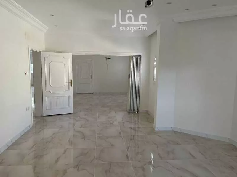 فيلا 10 غرف في النعيم 2