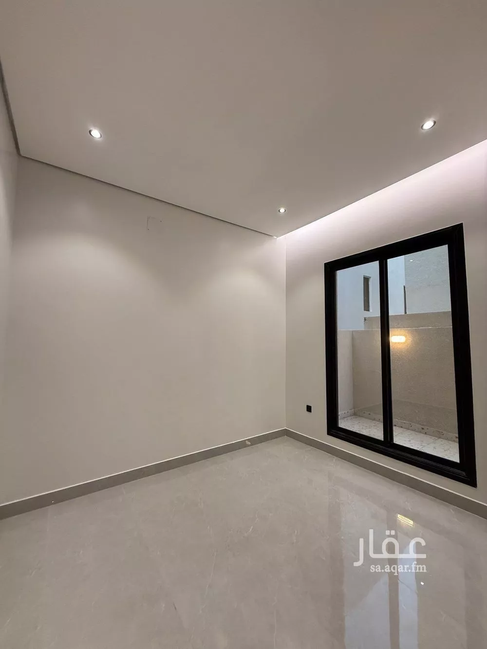 8 bedroom villa in Ash Sharq, Riyadh 17