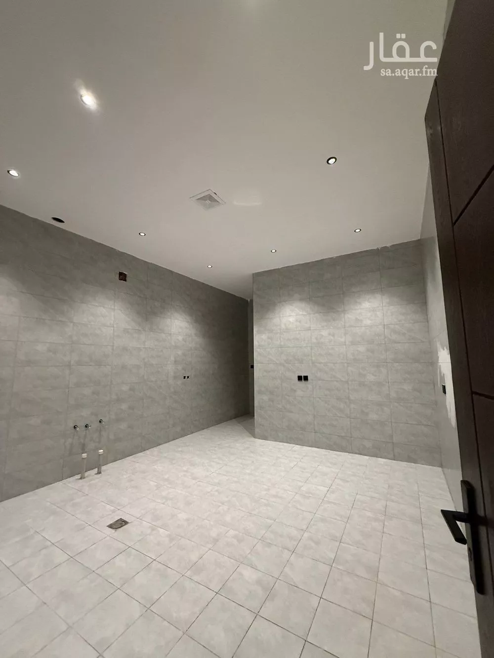 فيلا 6 غرف في الجنادرية 4