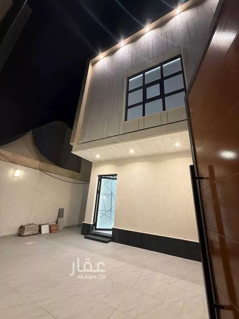 6 bedroom floor in Al Munsiyah 3