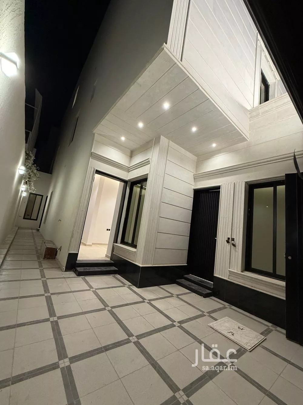 فيلا 6 غرف في الجنادرية 1