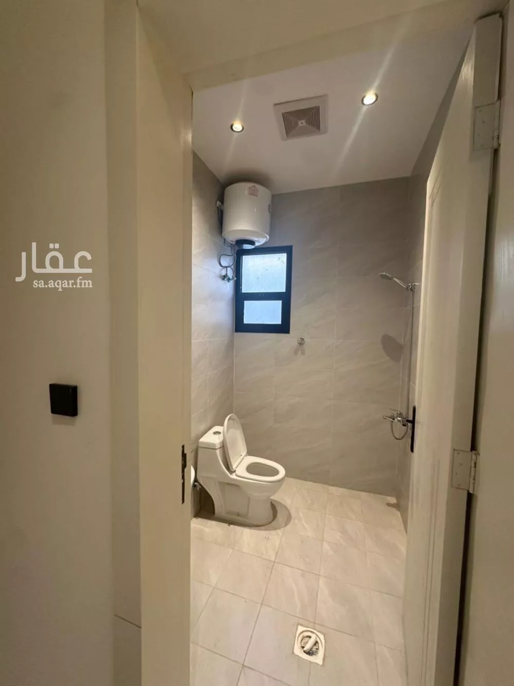 فيلا 6 غرف في الرمال 3