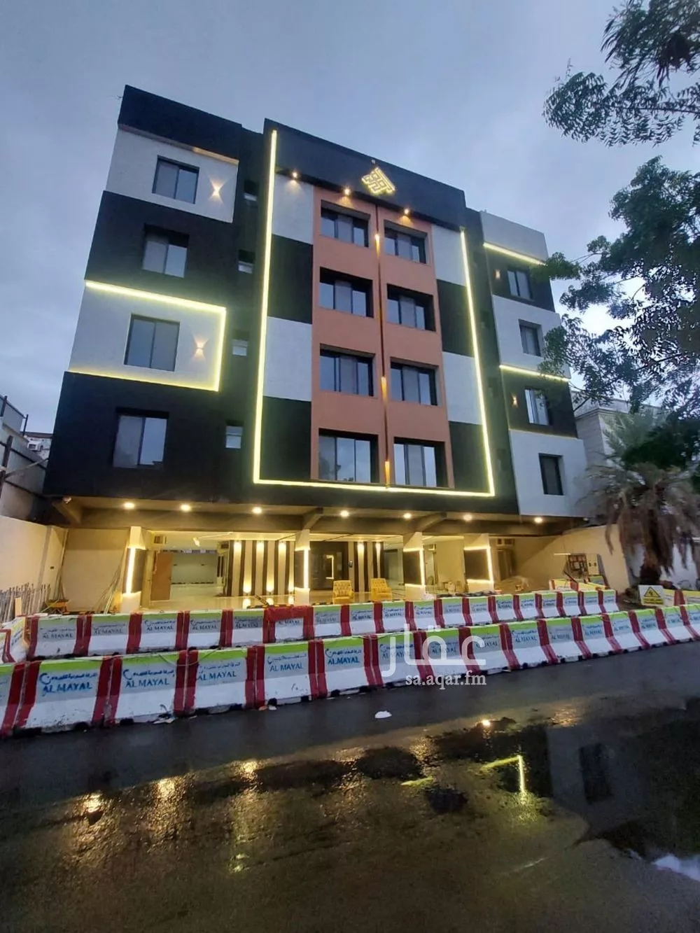 شقة 4 غرف في النزهة