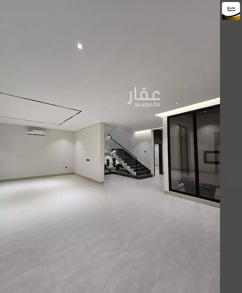 فيلا 4 غرف في الجنادرية 3