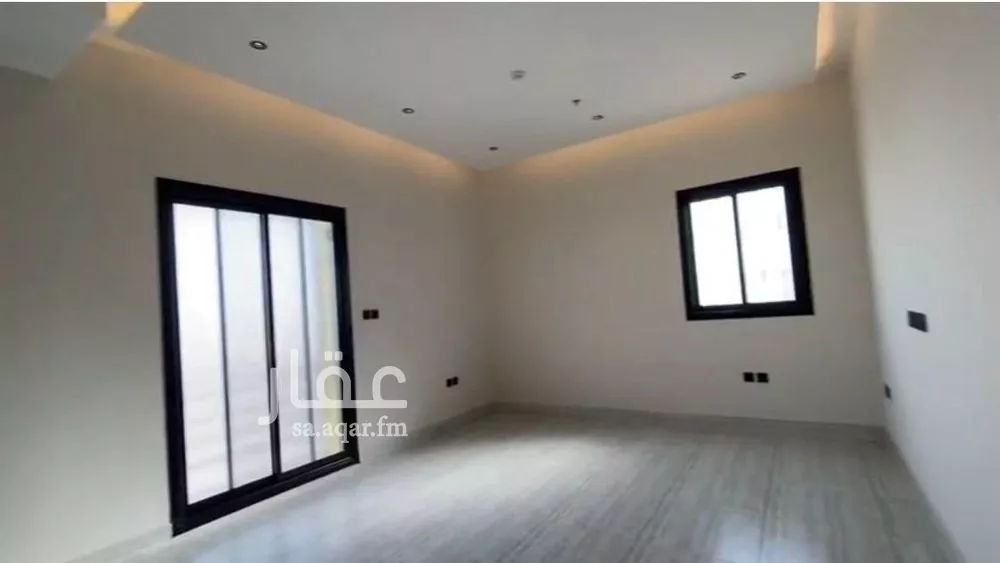 شقة 4 غرف في الرمال 2