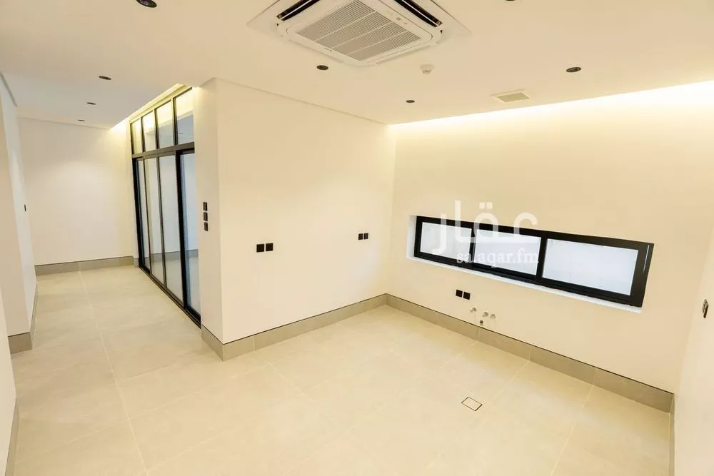 4 bedroom apartment in Al Aridh, Riyadh 15