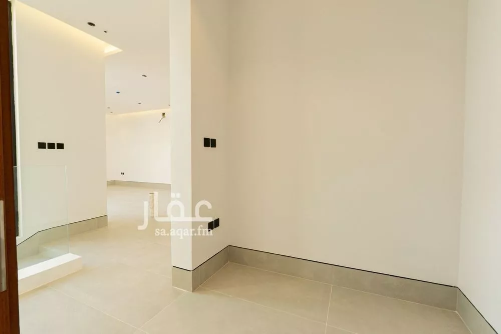 4 bedroom apartment in Al Aridh, Riyadh 8