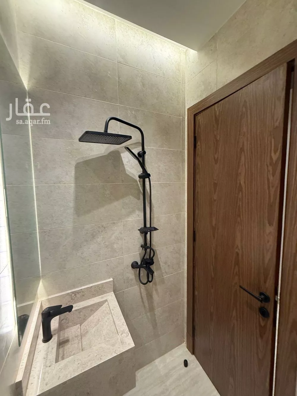 شقة 3 غرف في النزهة 3