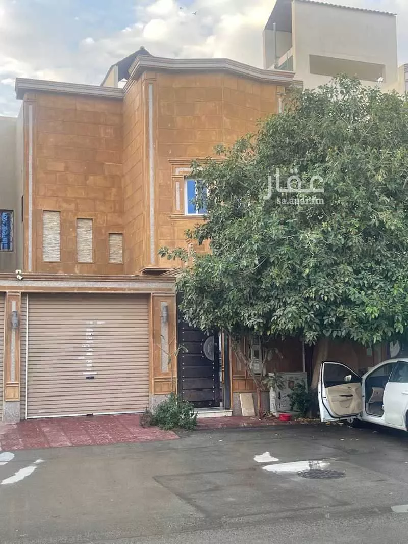 6 bedroom villa in Al Yarmouk