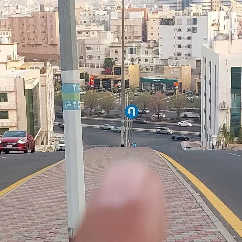 أرض 700 م² في الشوقية 4