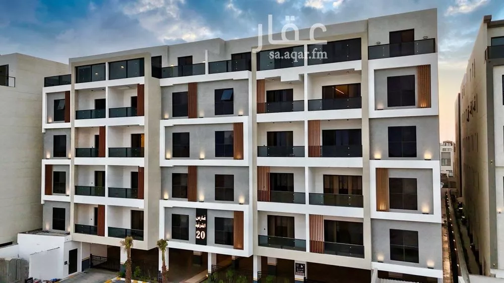 شقة 3 غرف في البحر