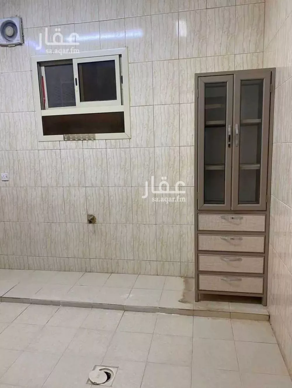 شقة 3 غرف في العقيق 3