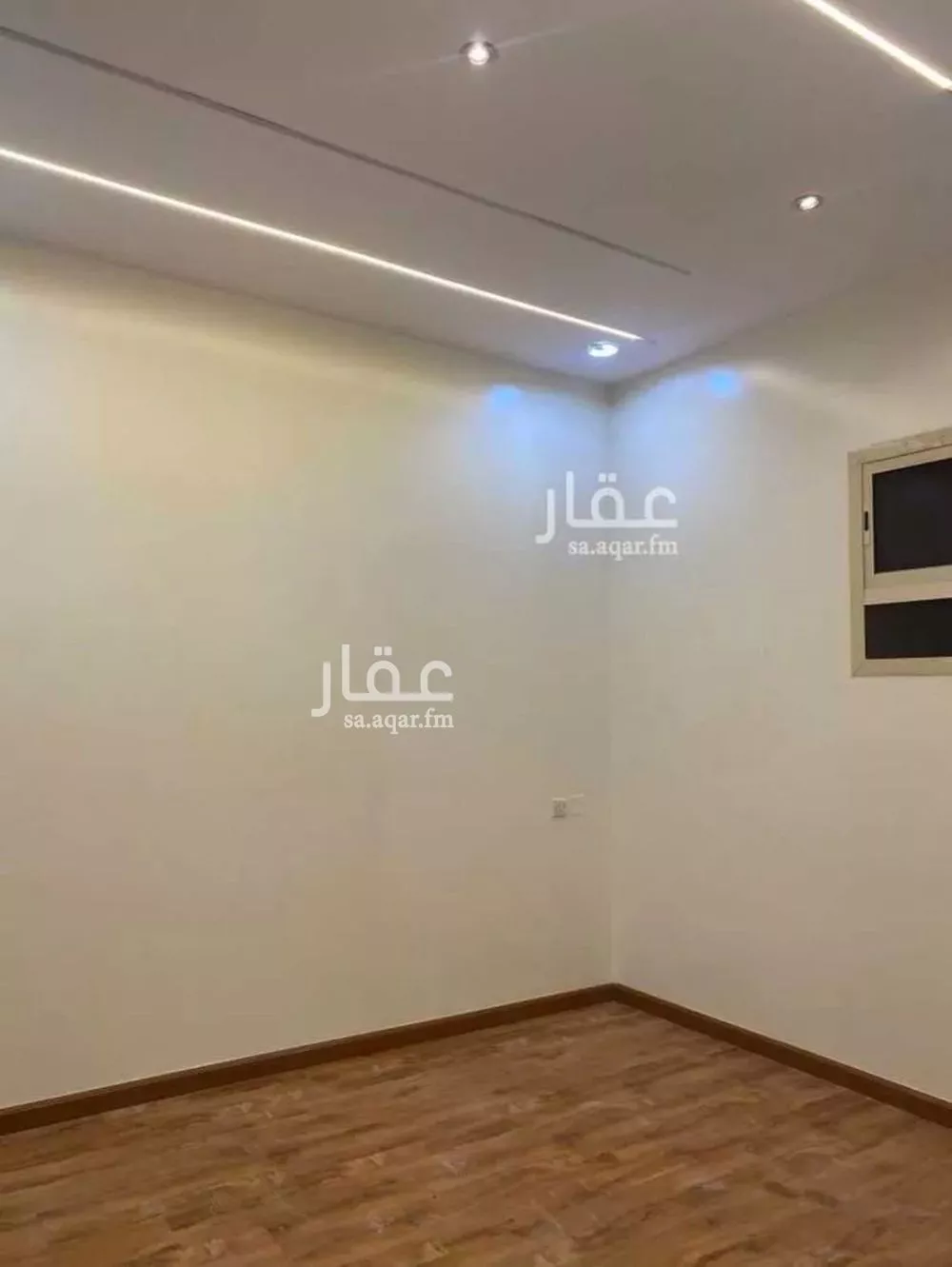 شقة 3 غرف في العقيق 5