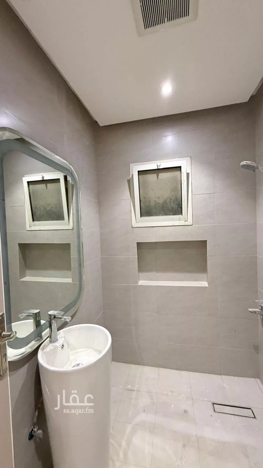 دور 5 غرف في الياسمين 5