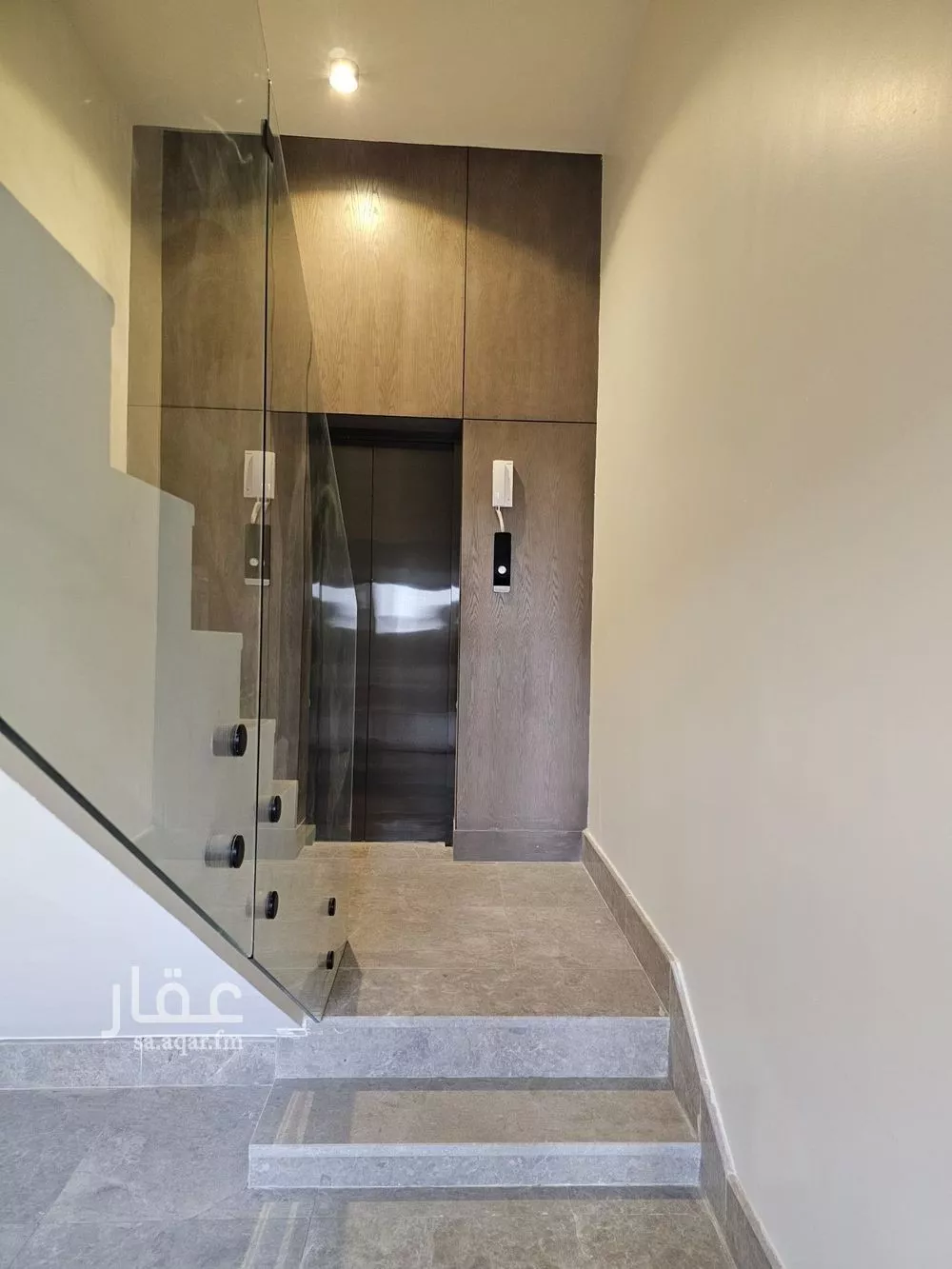 فيلا 5 غرف في النرجس 3